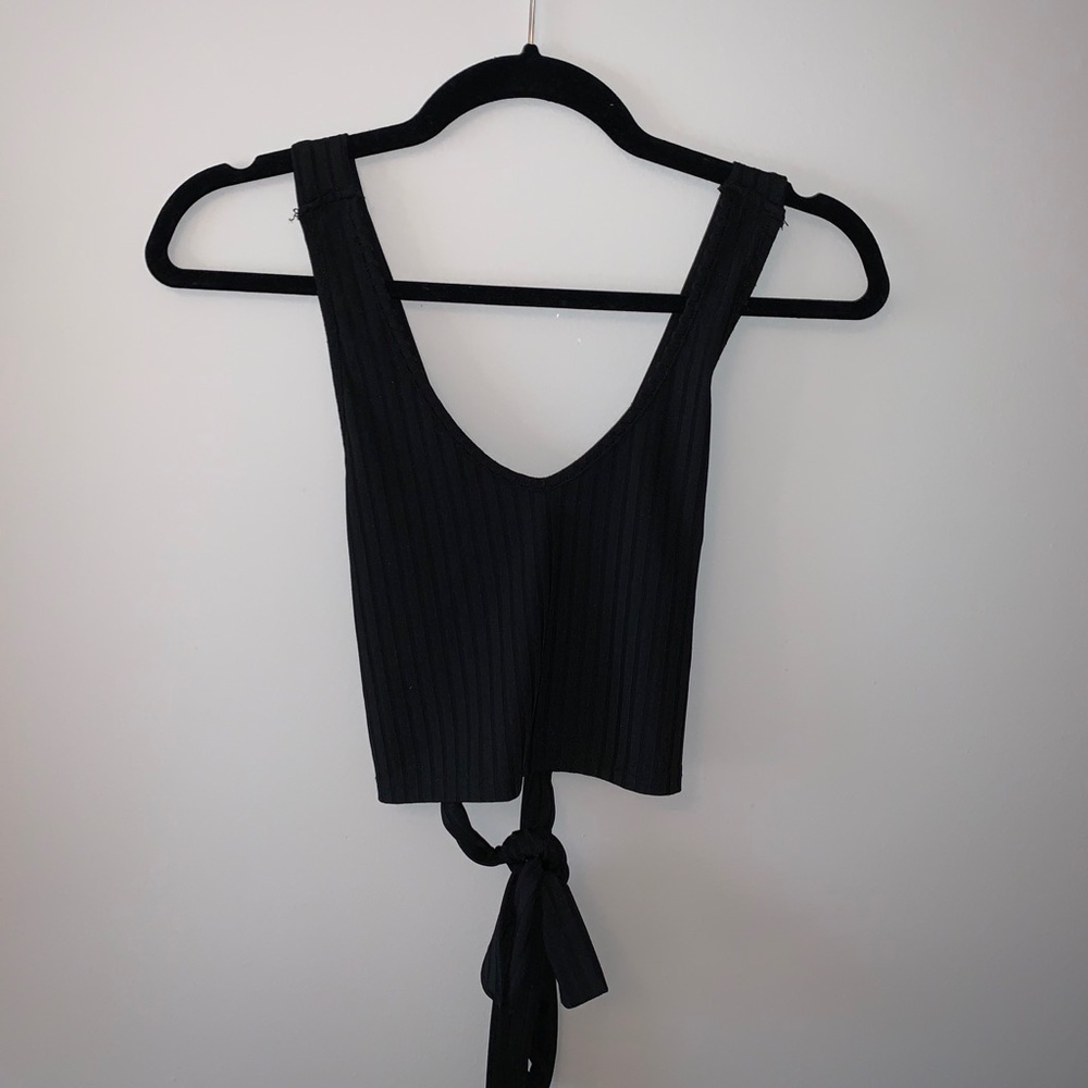 Black crop top